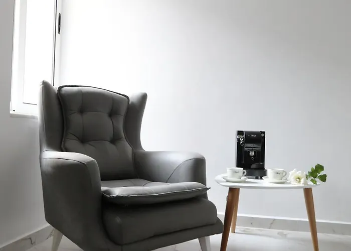 호텔 Rozafa Guest Center 3*